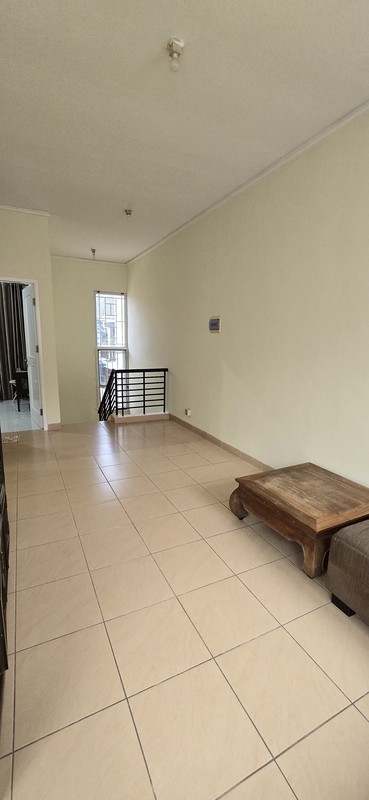 RUMAH 2 LANTAI DI SEVILLA BSD, Dekat ke stasiun Rawa Buntu