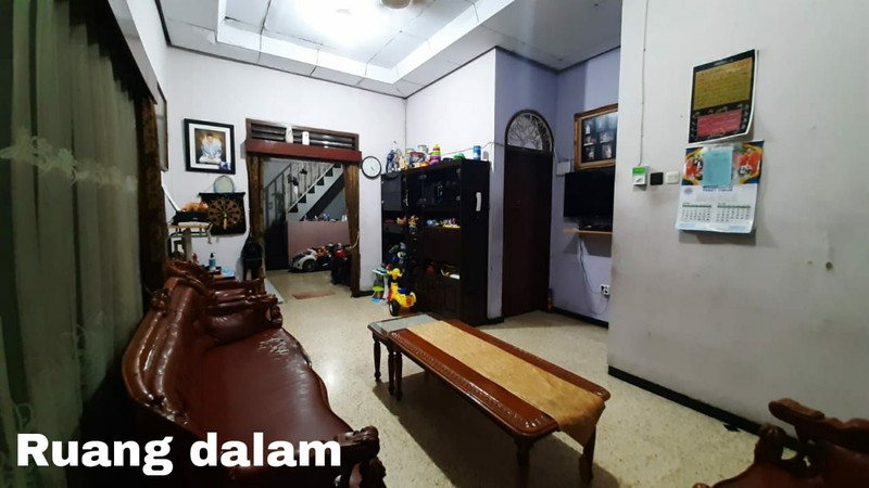 Rumah + 4 Pintu Kios Luas 4m2 Dijual di Tebet Timur Jaksel