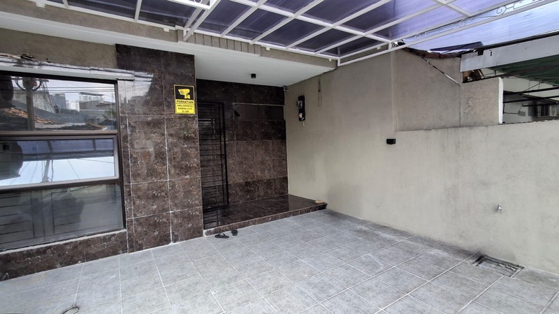 Rumah 5 KT Dijual di Tebet Barat Jaksel