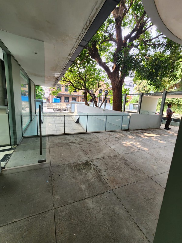 Gedung Komersial Lokasi di Kemang Bangka Mampang Prapatan Jaksel