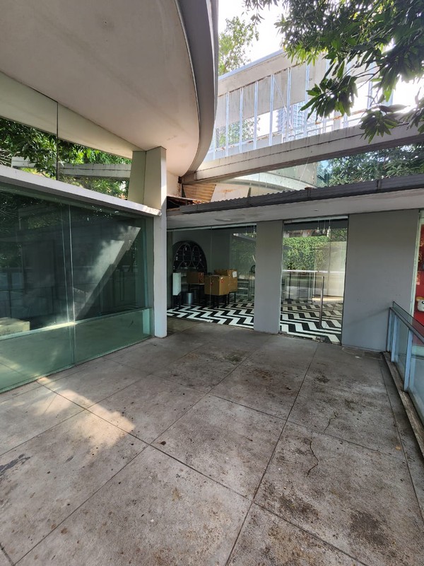 Gedung Komersial Lokasi di Kemang Bangka Mampang Prapatan Jaksel