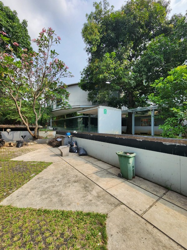 Gedung Komersial Lokasi di Kemang Bangka Mampang Prapatan Jaksel