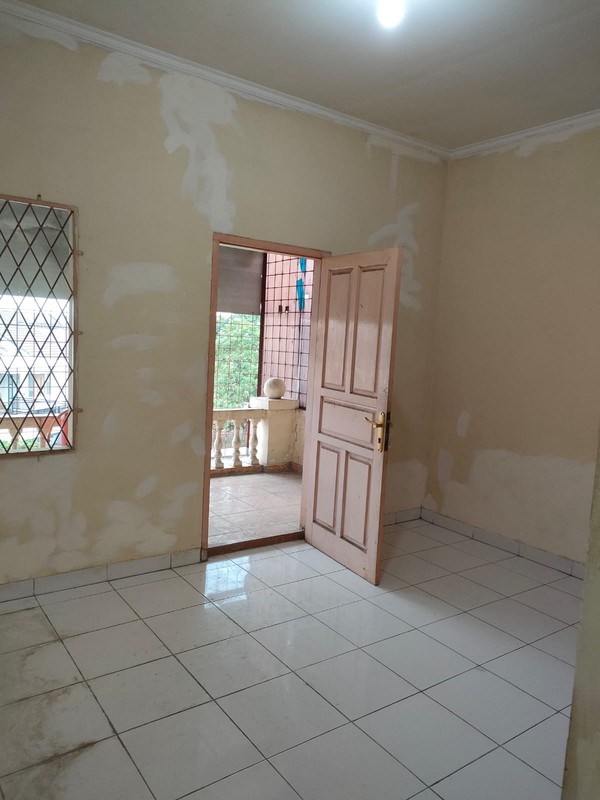 Ruko Villa Melati Mas Vista lokasi strategis pinggir jalan dekat sekolah. 