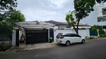 Rumah Bagus Di Jl Panglima Polim kebayoran Baru Jakarta Selatan