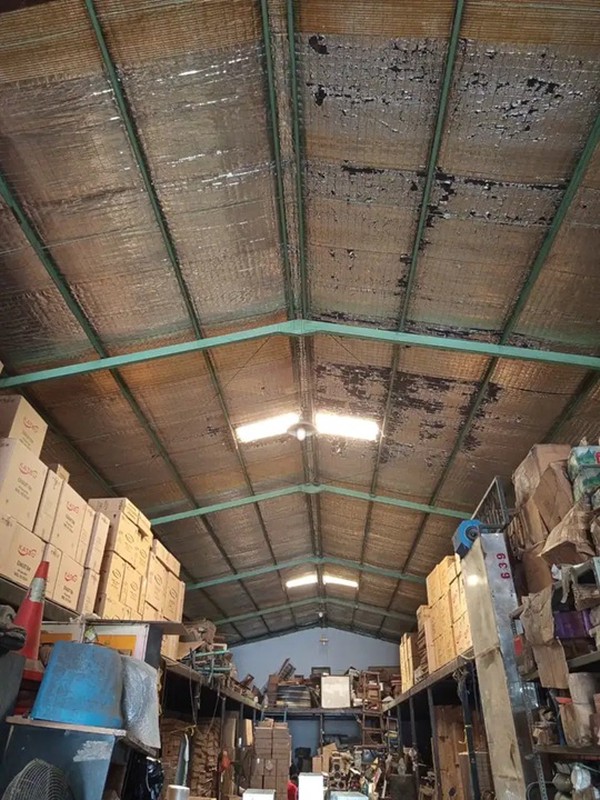 JUAL GUDANG 2 LANTAI MARGOMULYO PERMAI 