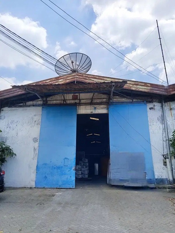 JUAL GUDANG 2 LANTAI MARGOMULYO PERMAI 