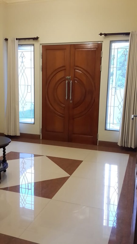 Dijual Rumah Manyar Rejo Surabaya - Cocok Tinggal, Kantor, atau Usaha