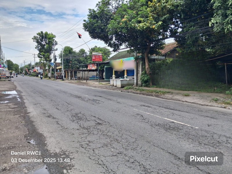 Tanah Pekarangan Strategis 300 Meter Persegi Siap Bangun, Cocok untuk Investasi/Usaha di Jl. Parangtritis KM 8, Bantul
