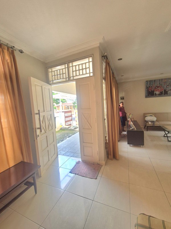 Rumah Bagus Rapih Siap Huni di Bintaro Sektor 9