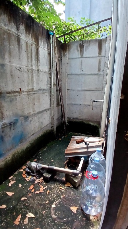 Ruko  Bagus, Pinggir jalan  utama, lokasi strategis di Cipadu