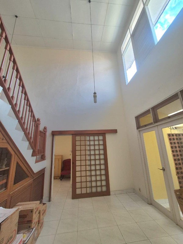 Rumah Siap Huni dengan Hunian Nyaman dan Asri di Bintaro Sektor 9.