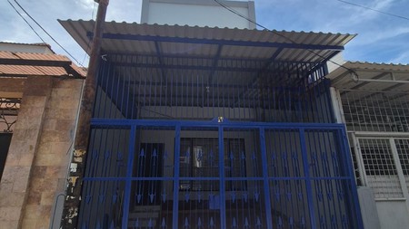 Disewakan rumah baru renovasi di jl petojo Selatan cocok untuk hunian