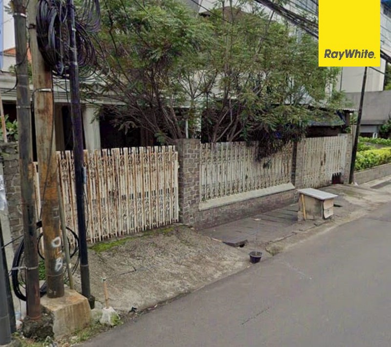 Rumah Hitung Tanah Area Cipete