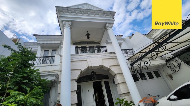 Rumah Hitung Tanah Area Cipete