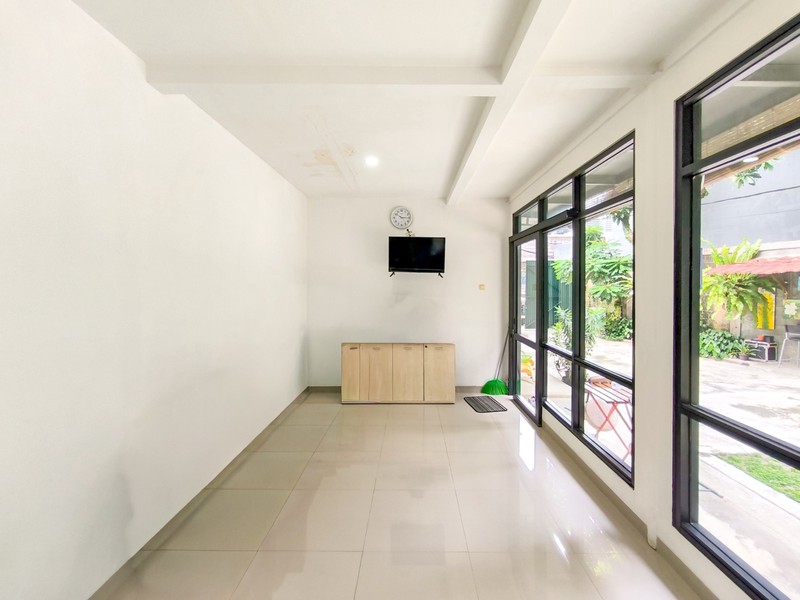 Rumah Bagus,nyaman DI Jl Nusa Jaya Pondok Ranji Tangerang Selatan.