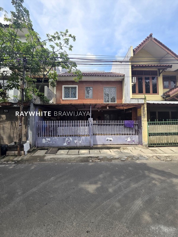 Rumah Siap Huni Lingkungan Tenang Area Bendungan Hilir