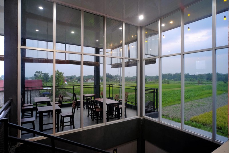 Disewakan Kafe Luas 150 Meter Persegi di Tegal Tirtio, Berbah, Dekat Bandara Adisutjipto