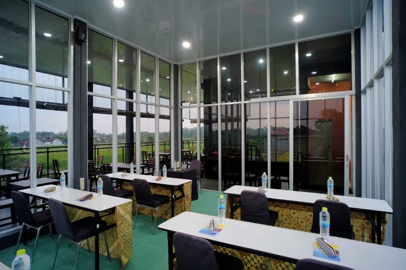 Disewakan Kafe Luas 150 Meter Persegi di Tegal Tirtio, Berbah, Dekat Bandara Adisutjipto