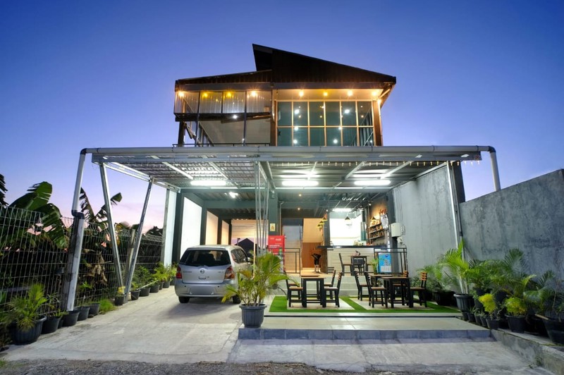 Disewakan Kafe Luas 150 Meter Persegi di Tegal Tirtio, Berbah, Dekat Bandara Adisutjipto