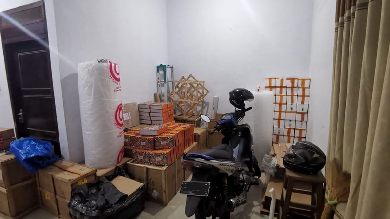 Rumah Hook Asri Dijual Cepat di Angsana Bungur Senen