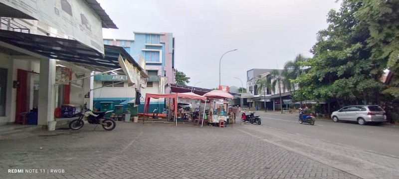 dijual cepat ruko jarang ada area ramai strategis siap huni, serpong park jelupang serpong utara tangerang selatan banten