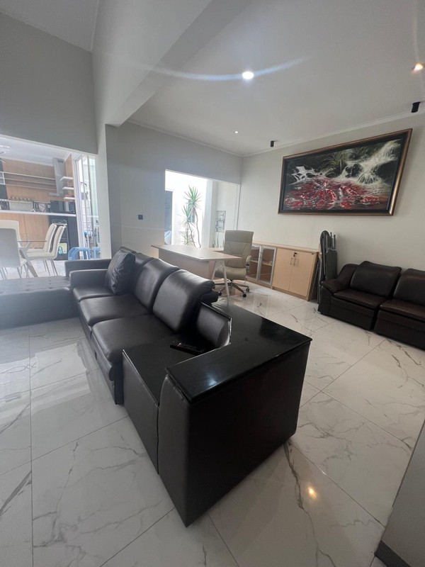 Rumah Tinggal Kota Baru Parahyangan Jingga Prakarsa