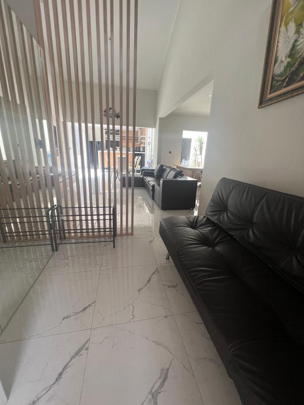 Rumah Tinggal Kota Baru Parahyangan Jingga Prakarsa