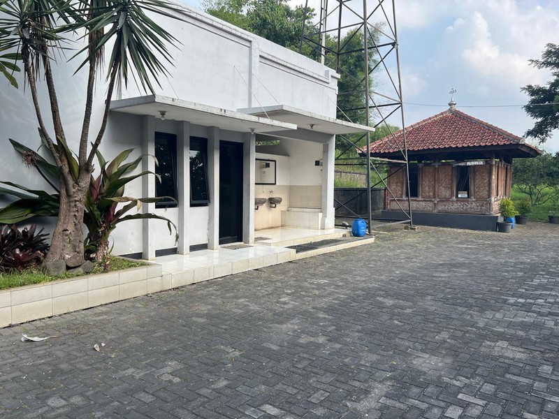 Gudang di Raya Bandung Kondisi baik