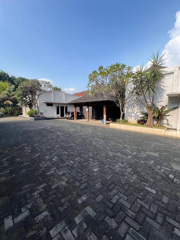 Gudang di Raya Bandung Kondisi baik