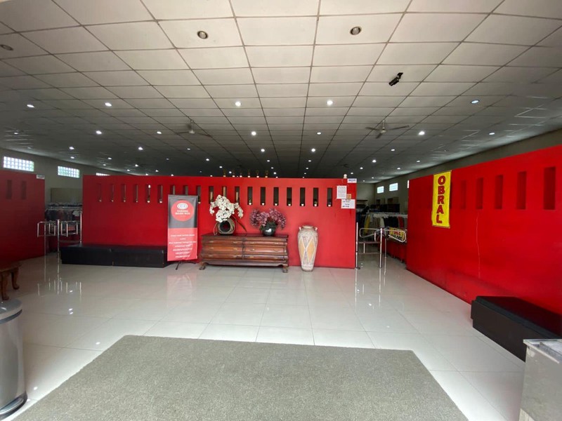 Gudang di Raya Bandung Kondisi baik