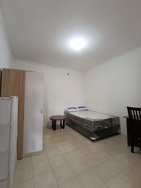 Di jual Rumah  di Jl Madrasah Cipete Gandaria Selatan - Jaksel