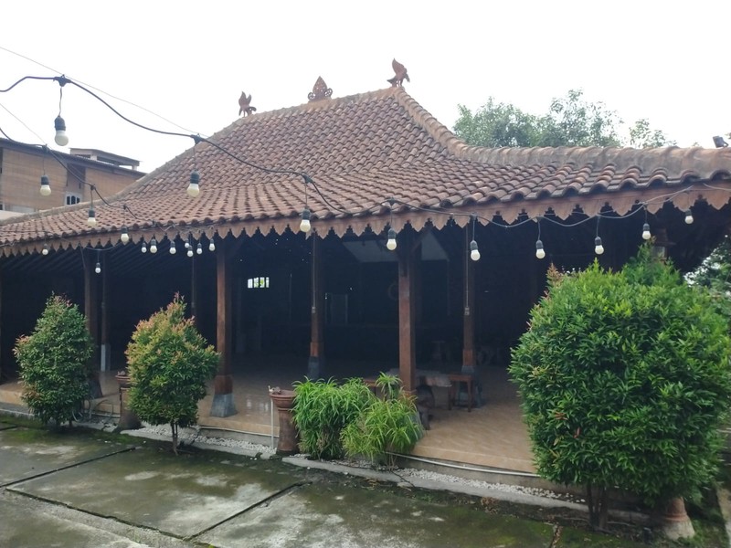 Ruang Usaha Strategis Cocok untuk Kafe di Maguwoharjo, Depok, Sleman, Dekat Ringroad