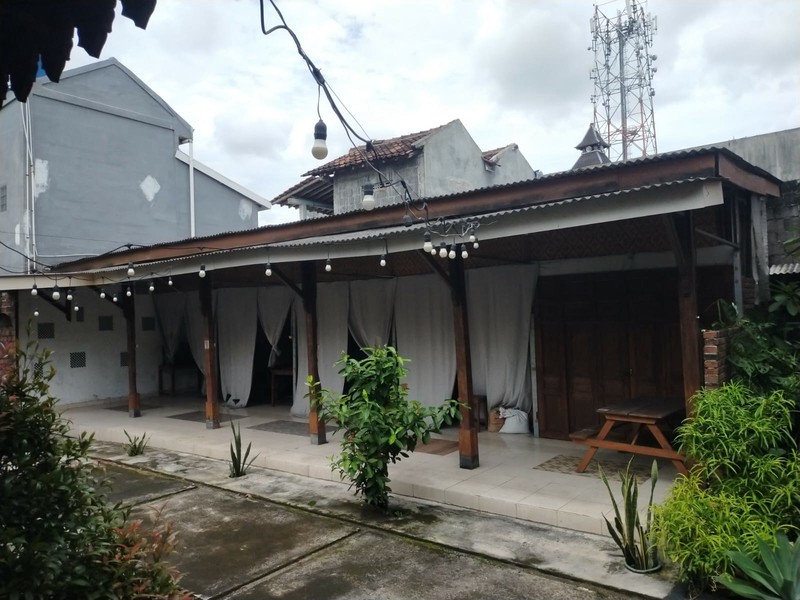 Ruang Usaha Strategis Cocok untuk Kafe di Maguwoharjo, Depok, Sleman, Dekat Ringroad
