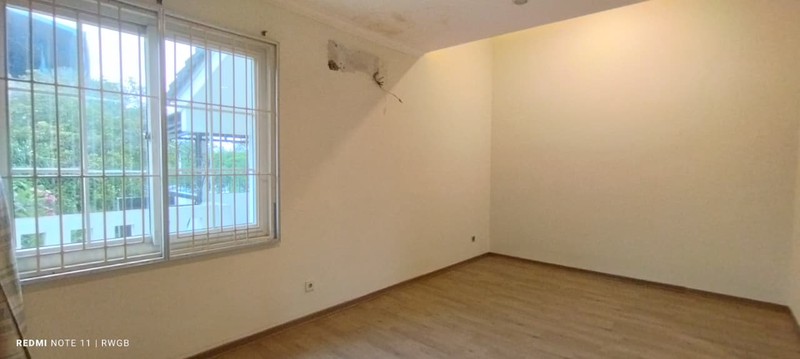 disewa rumah strategis nyaman asri bersih terawat siap huni di provence parkland bsd city, hanya 85jt/ th nego