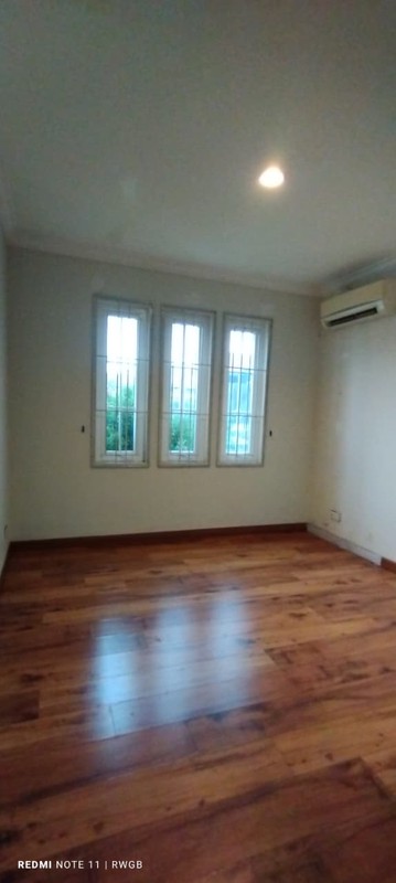 disewa rumah strategis nyaman asri bersih terawat siap huni di provence parkland bsd city, hanya 85jt/ th nego