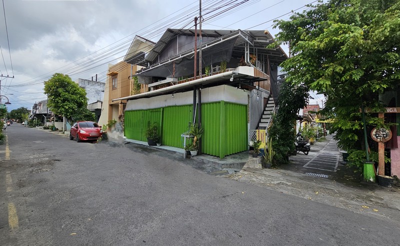 Jual Rumah & Tempat Usaha 2 Lantai Strategis Dekat Ring Road & Kampus,Condong Catur, Depok, Sleman 