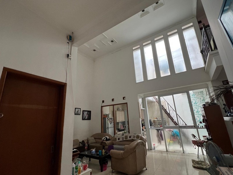 Rumah Taman Kopo Indah 3 Unfurnished Modern