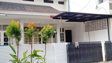 Rumah Bagus Di Kasuari Bintaro Jaya Sektor 9