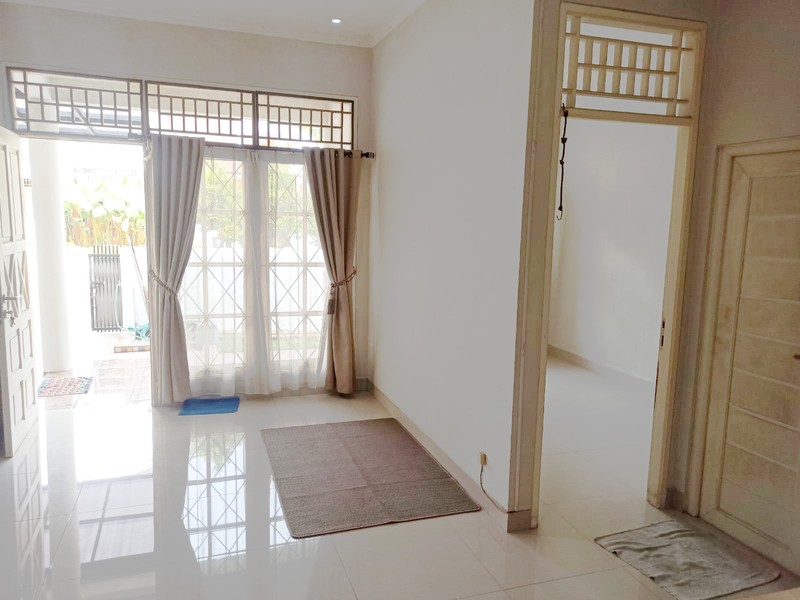 Rumah Bagus Di Kasuari Bintaro Jaya Sektor 9