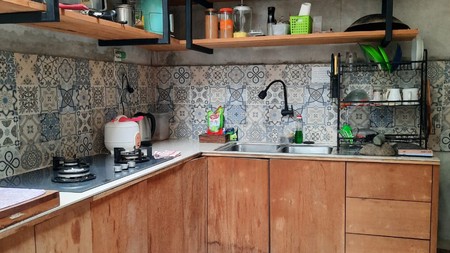 Di Sewa Rumah 2 Lantai Nyaman dan Asri di Sektor 9 Bintaro Jaya