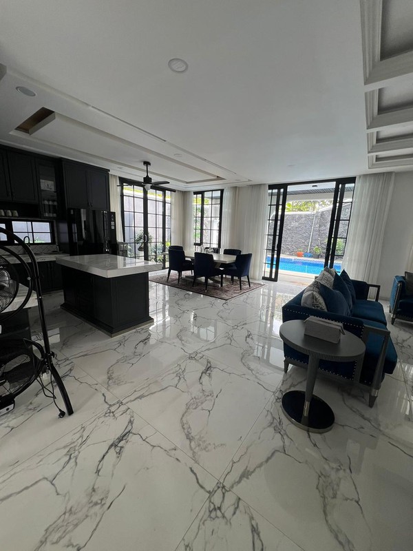 Rumah Bukit Pakar Golf Mekar Saluyu