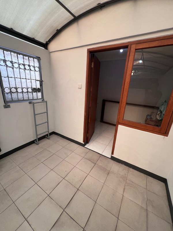 Rumah Tinggal di Lenggang Kencana Singgasana Bandung