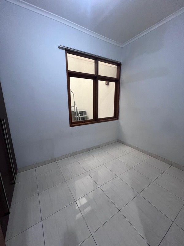 Rumah Tinggal di Lenggang Kencana Singgasana Bandung