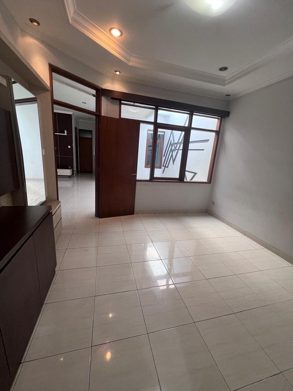 Rumah Tinggal di Lenggang Kencana Singgasana Bandung