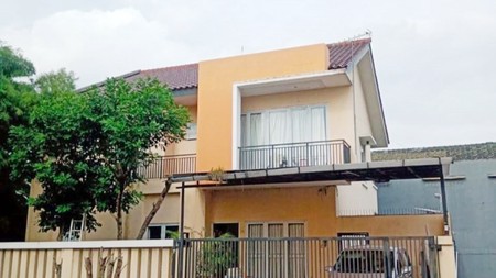 Rumah Siap Huni dengan ceiling tinggi di Puspita Loka BSD