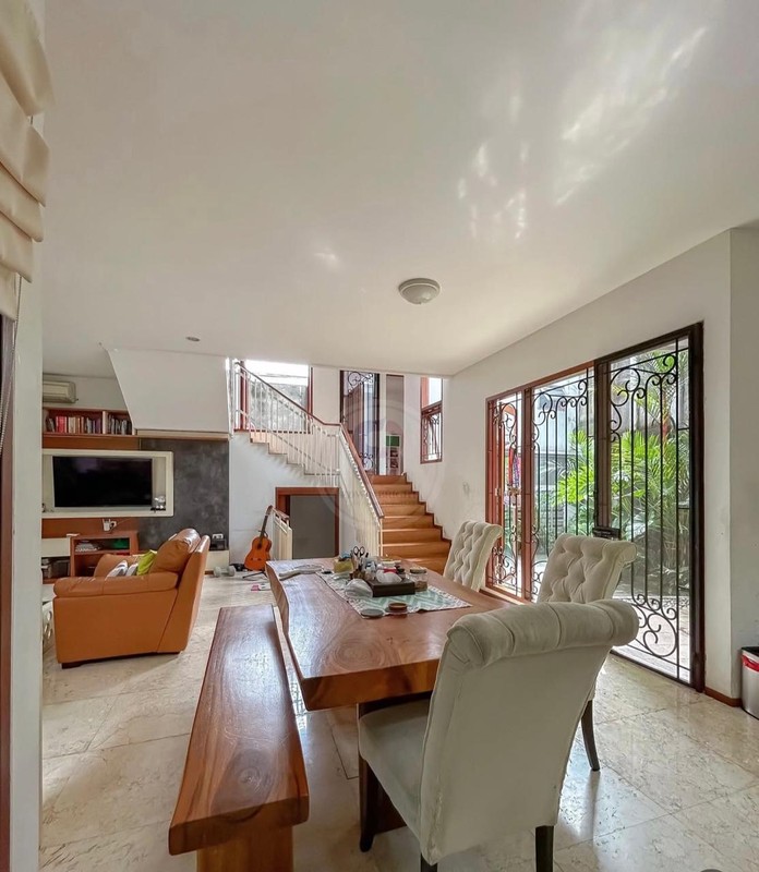 Rumah Bagus, Lingkungan aman dan Nyaman di Bintaro Sektor 7