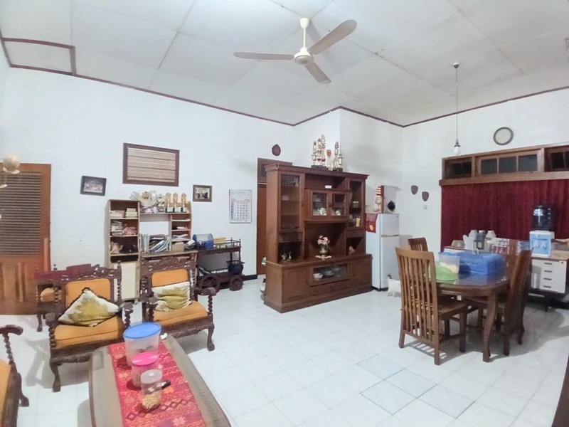 Rumah Strategis 1 Lantai Luas Tanah 325 Meter Persegi Di Seturan, Zona Bisnis & Kampus