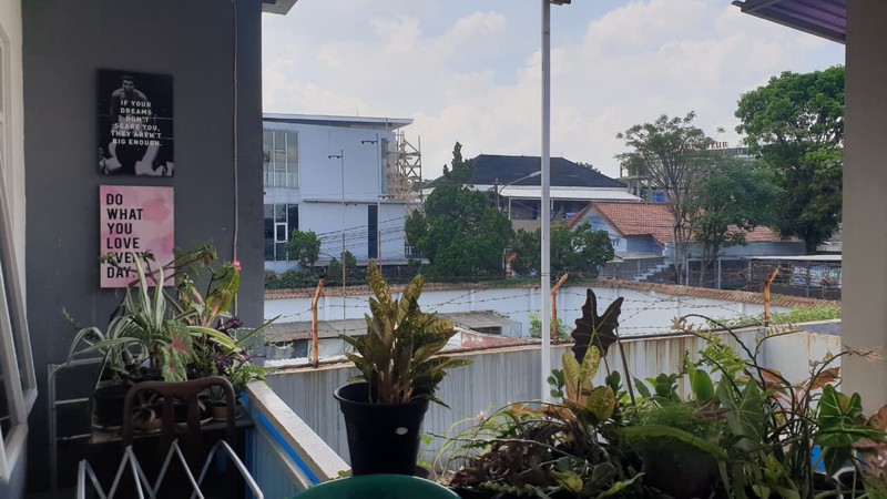Rumah Apik Terawat 2 Lantai di Sukaraja Dekat Tol Pasteur Bandung