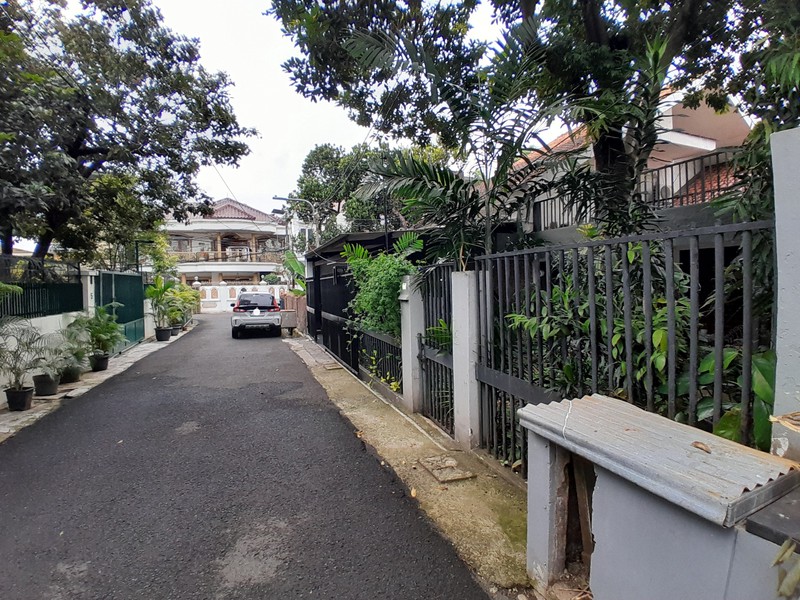 Rumah Kawasan Elit di Radio Dalam Jakarta Selatan