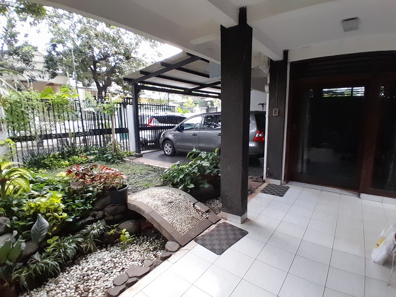 Rumah Kawasan Elit di Radio Dalam Jakarta Selatan